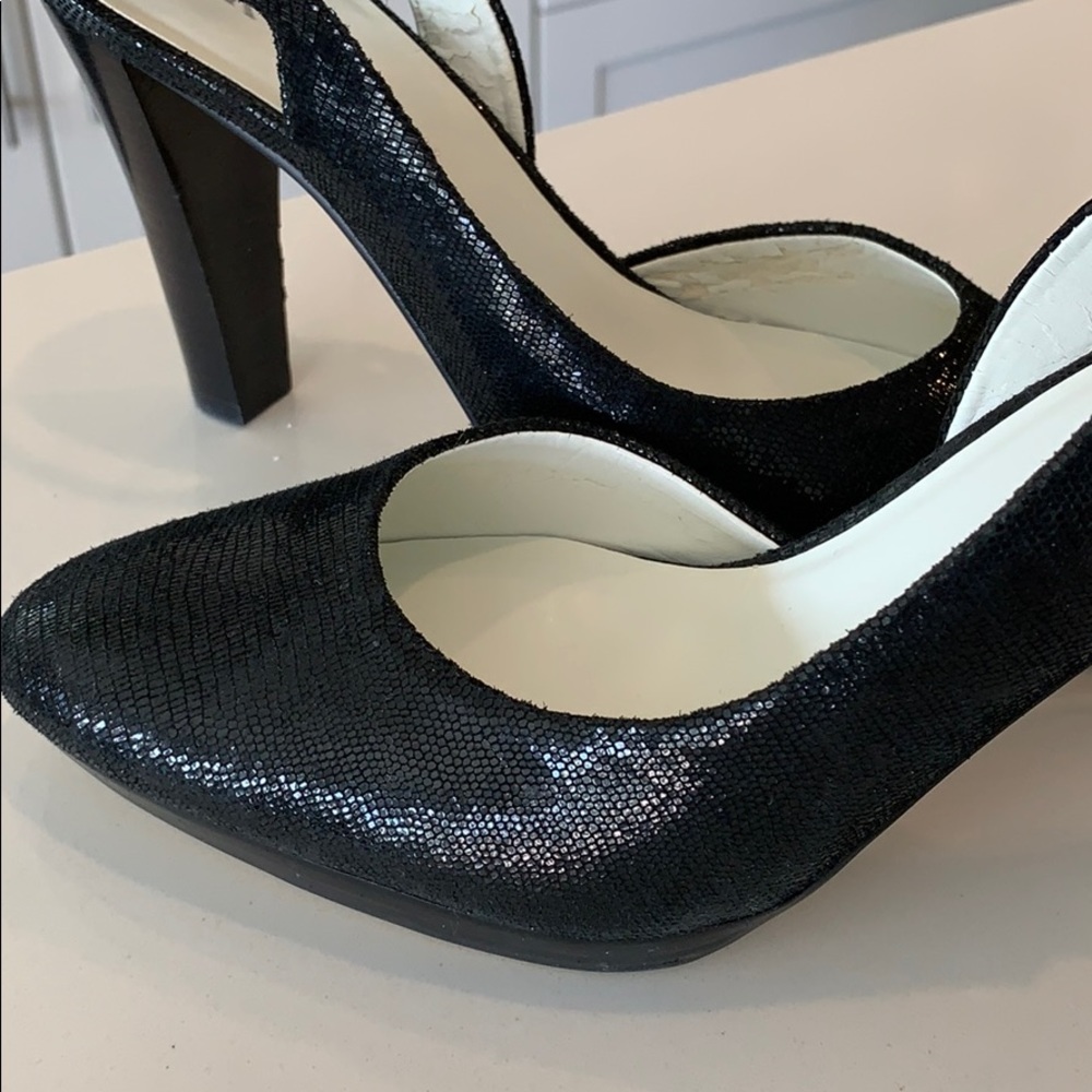 Anne Klein black snake skin heels